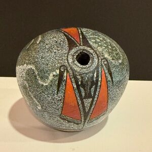 Ralph Aragon Hand Painted Zia Pueblo Southwestern Native American Art Vessel